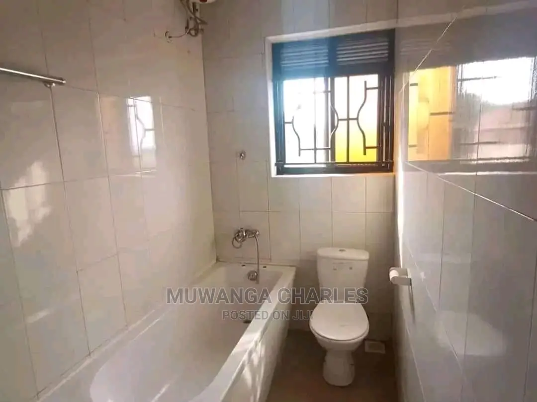 4bdrm Duplex in Fs Properties Ltd, Central Division for Rent