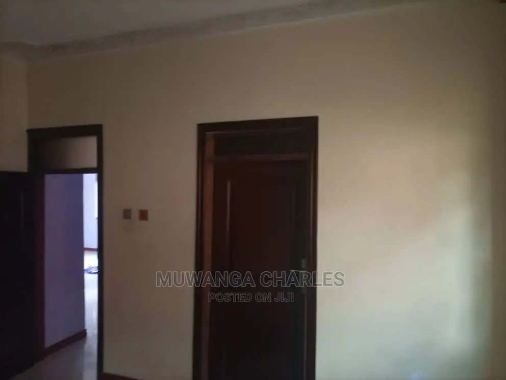 4bdrm Duplex in Fs Properties Ltd, Central Division for Rent