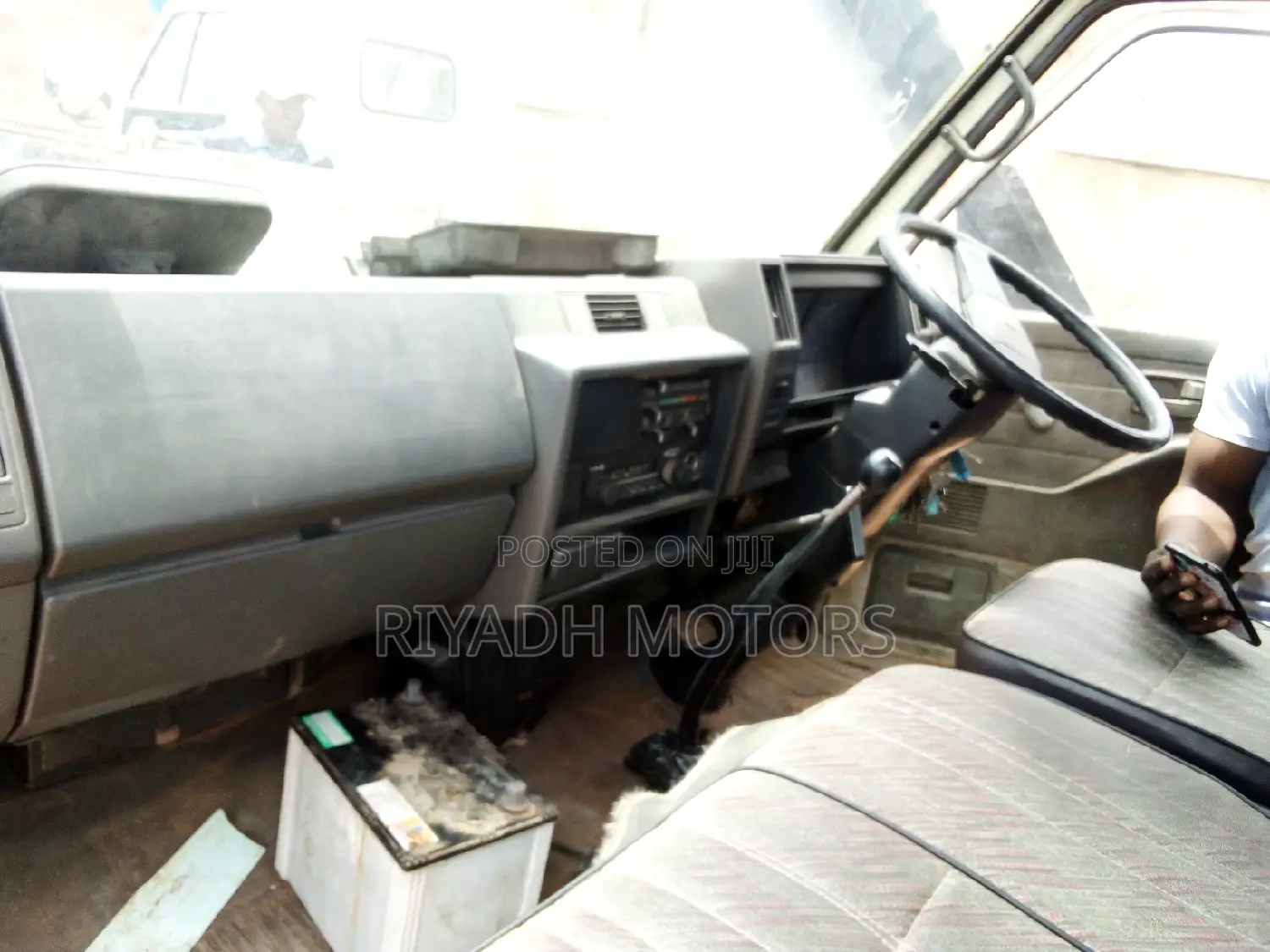 ISUZU Elf Truck 1.5cc