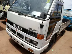 ISUZU Elf Truck 1.5cc