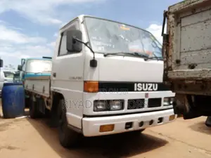 ISUZU Elf Truck 1.5cc