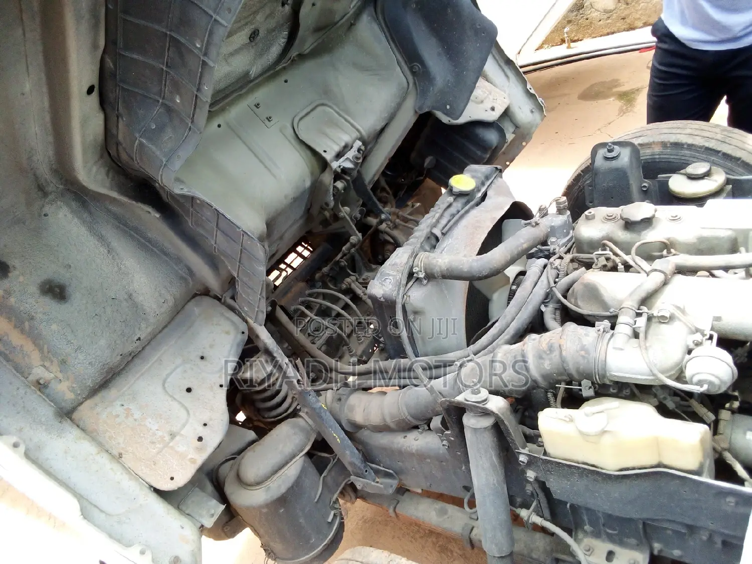 ISUZU Elf Truck 1.5cc