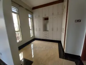 Furnished 6bdrm House in Kira, Central Division for Sale
