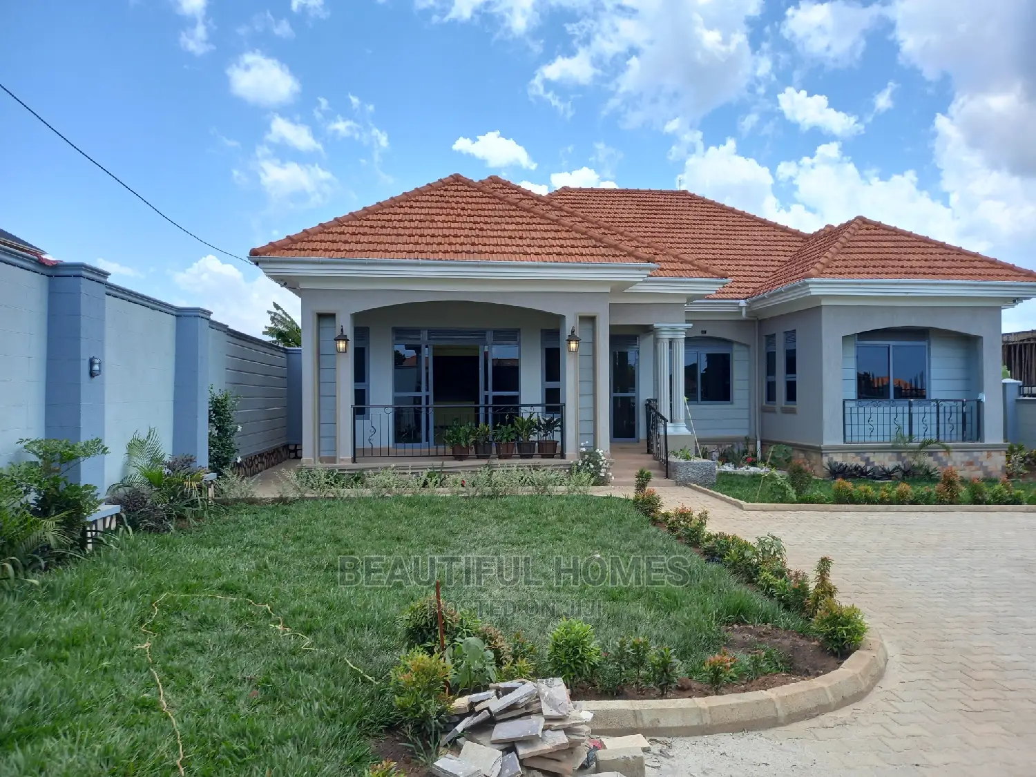 Furnished 4bdrm House in Kirinya, Kira for Sale