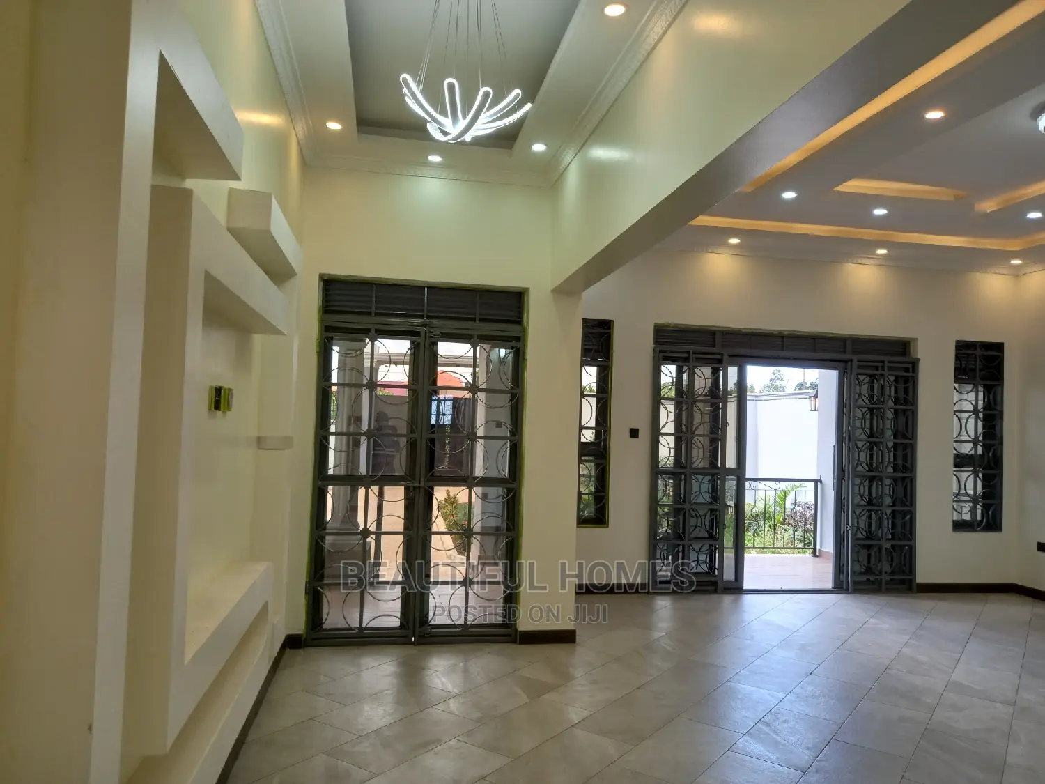 Furnished 4bdrm Bungalow in Kirinya Kira for Sale