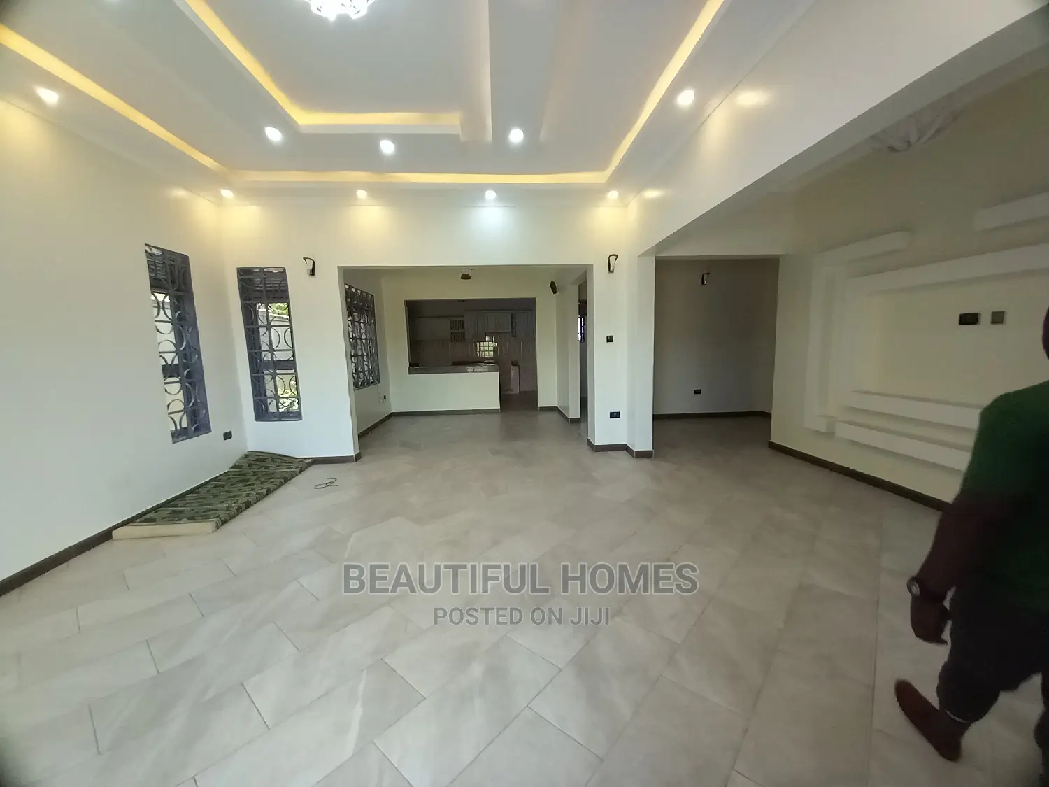 Furnished 4bdrm House in Kirinya First Class, Kira for Sale