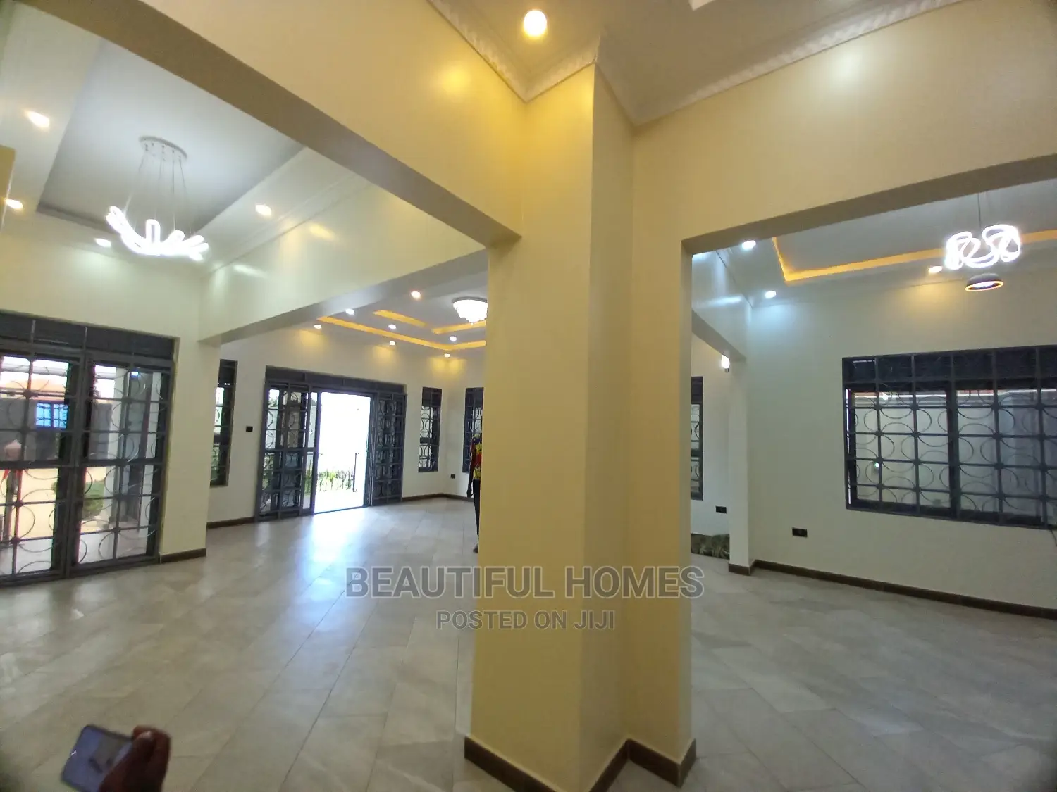 Furnished 4bdrm House in Kirinya Diplomat, Kira for Sale