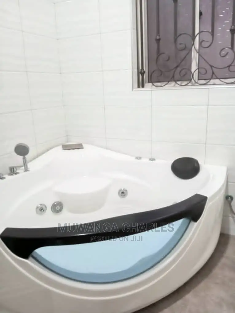 4bdrm Bungalow in Fs Properties Ltd, Central Division for Sale