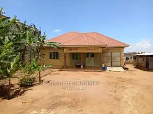 3bdrm Bungalow in Kirinya by The, Kira for Sale