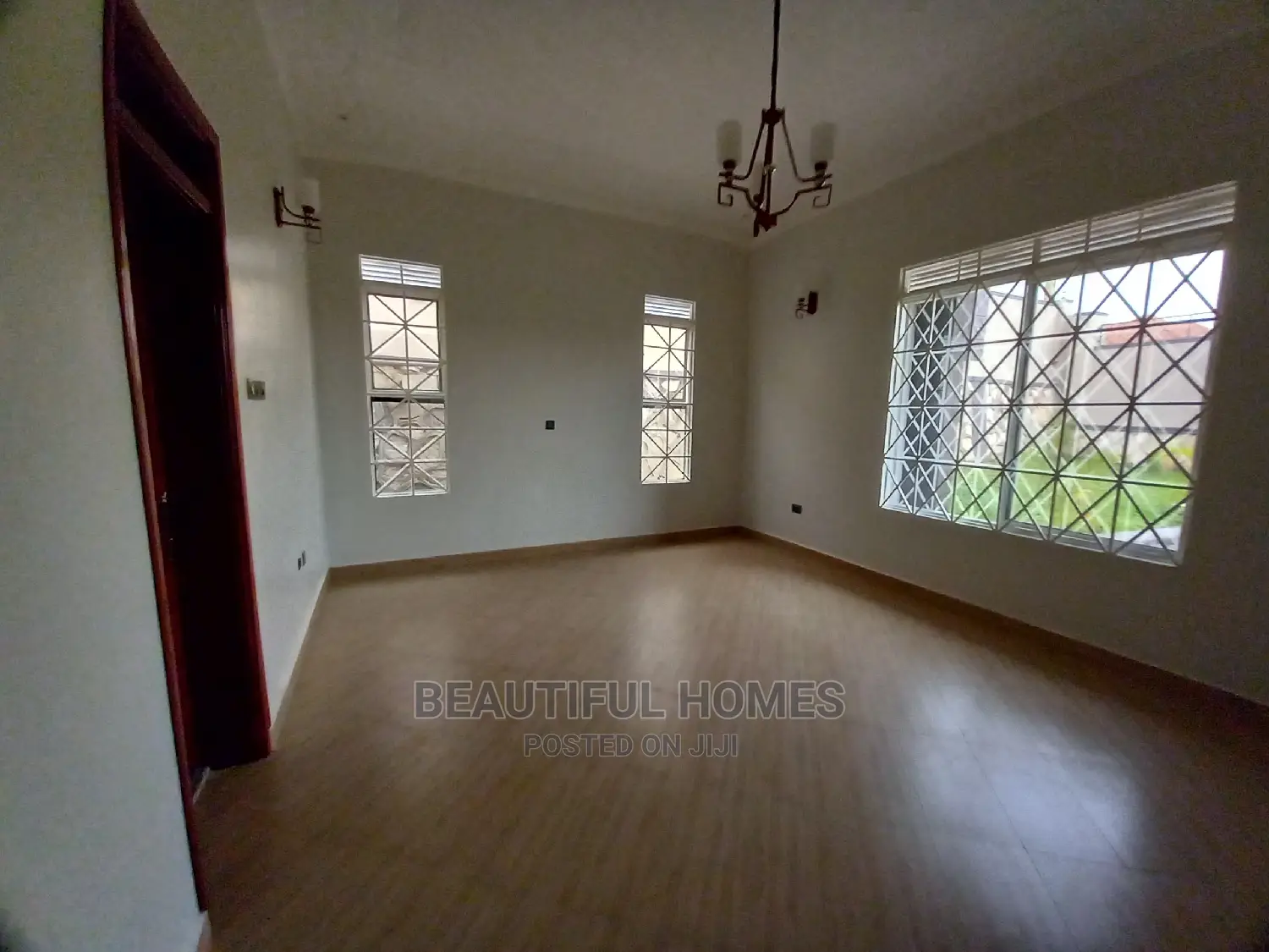 Furnished 4bdrm House in Kirinya Corporate, Kira for Sale