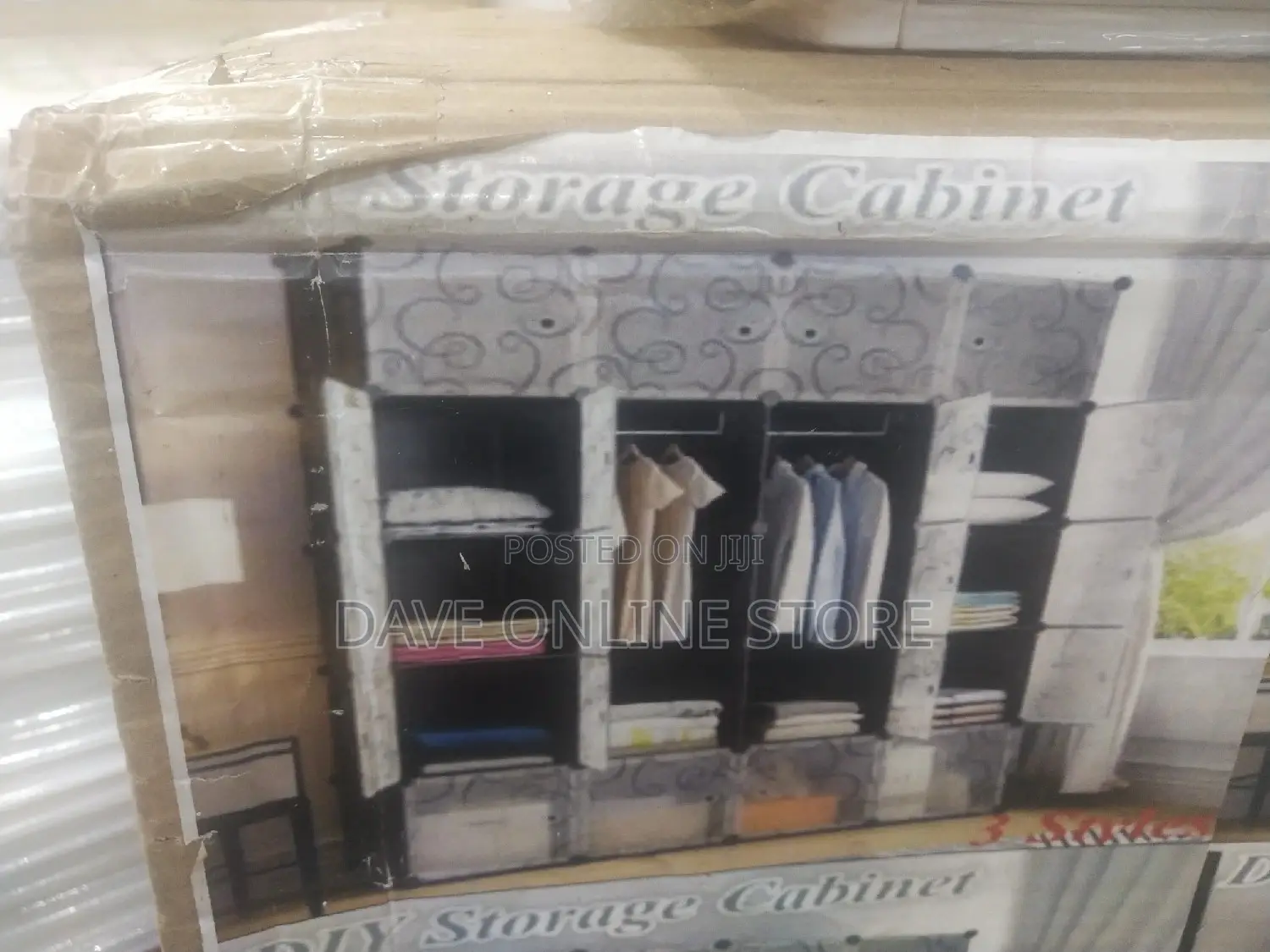 4 Column Storage Cabinet Wardrobe