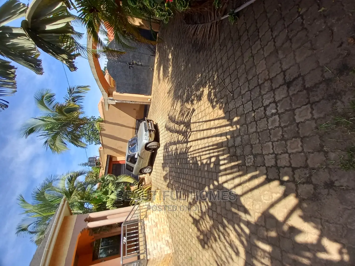 Furnished 4bdrm House in Kyaliwajjara, Central Division for Sale