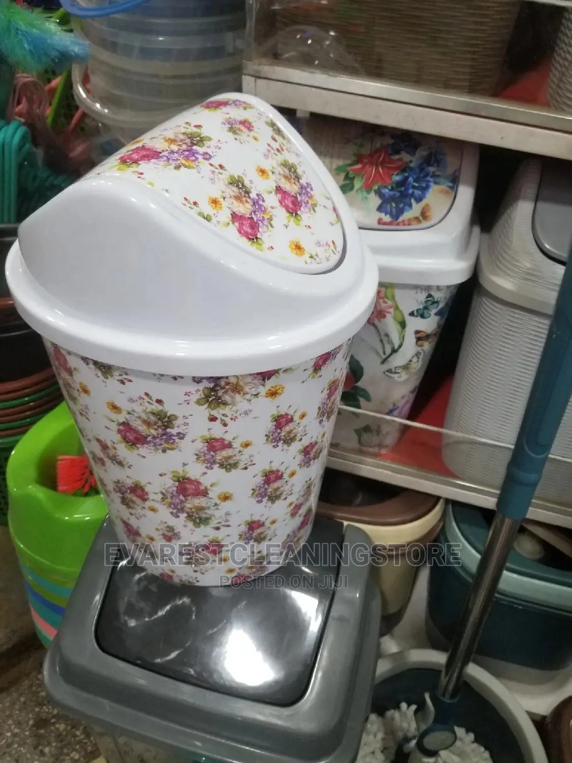 Frola Waste Paper Bin