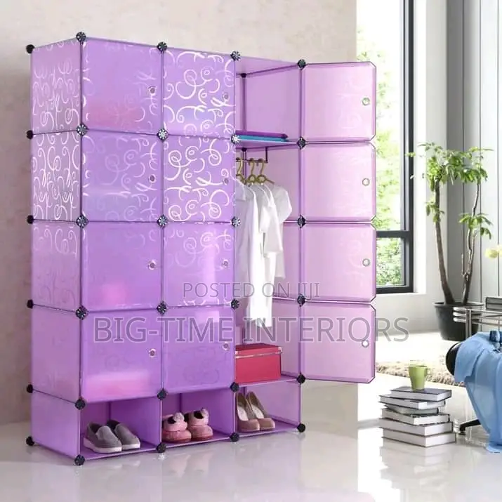 3 Column Plastic Wardrobe