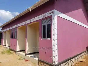 4bdrm House in Wakiso Namusera, Division a for Sale