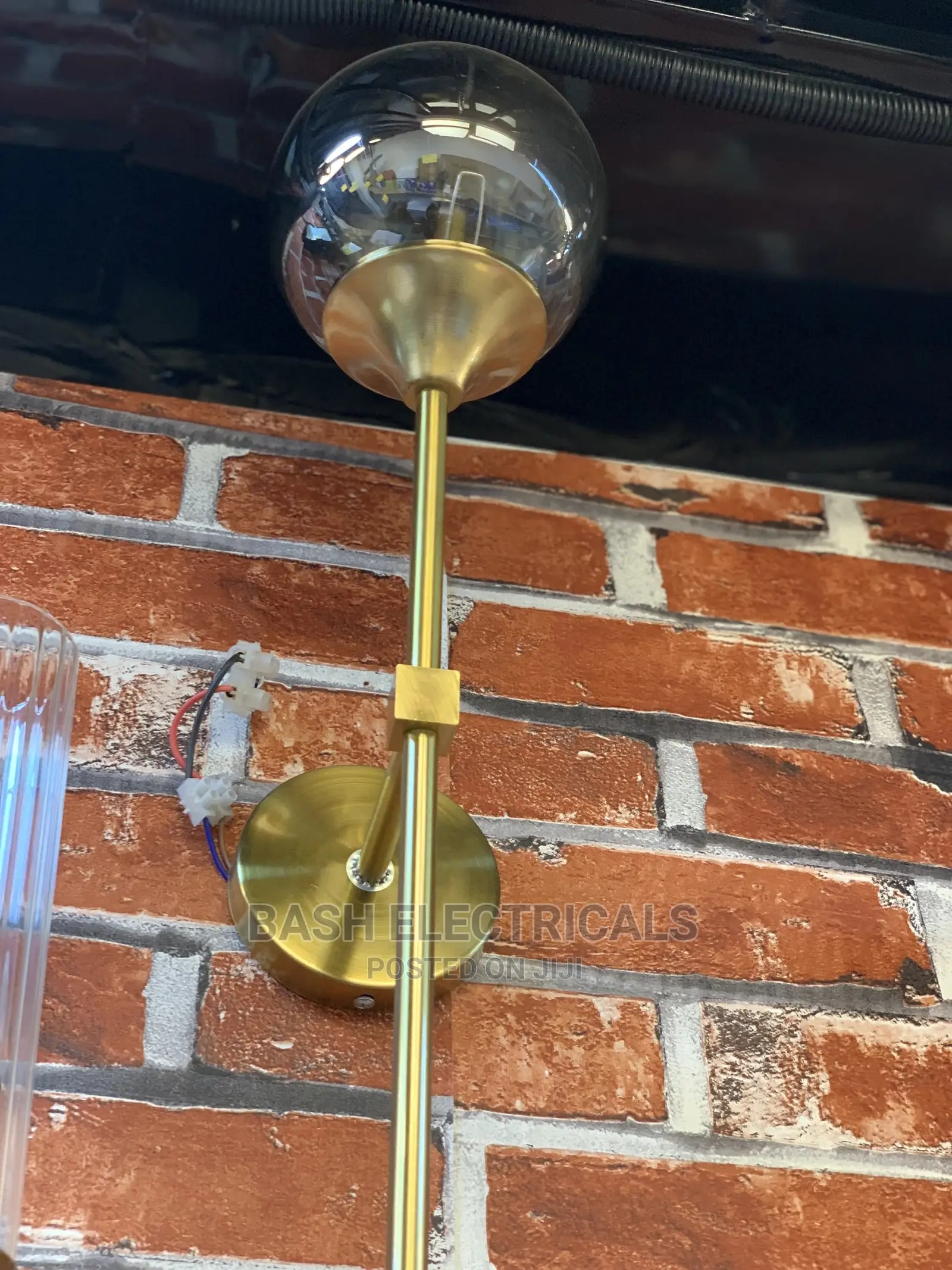 Unique Wall Bracket 2