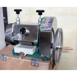 Heavy Duty/Commercial Manual Sugarcane Juice Extractors.