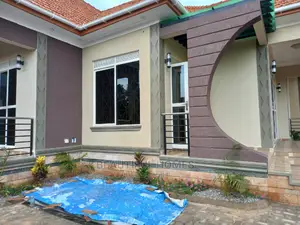 Furnished 4bdrm Bungalow in Nakwero, Kira for Sale