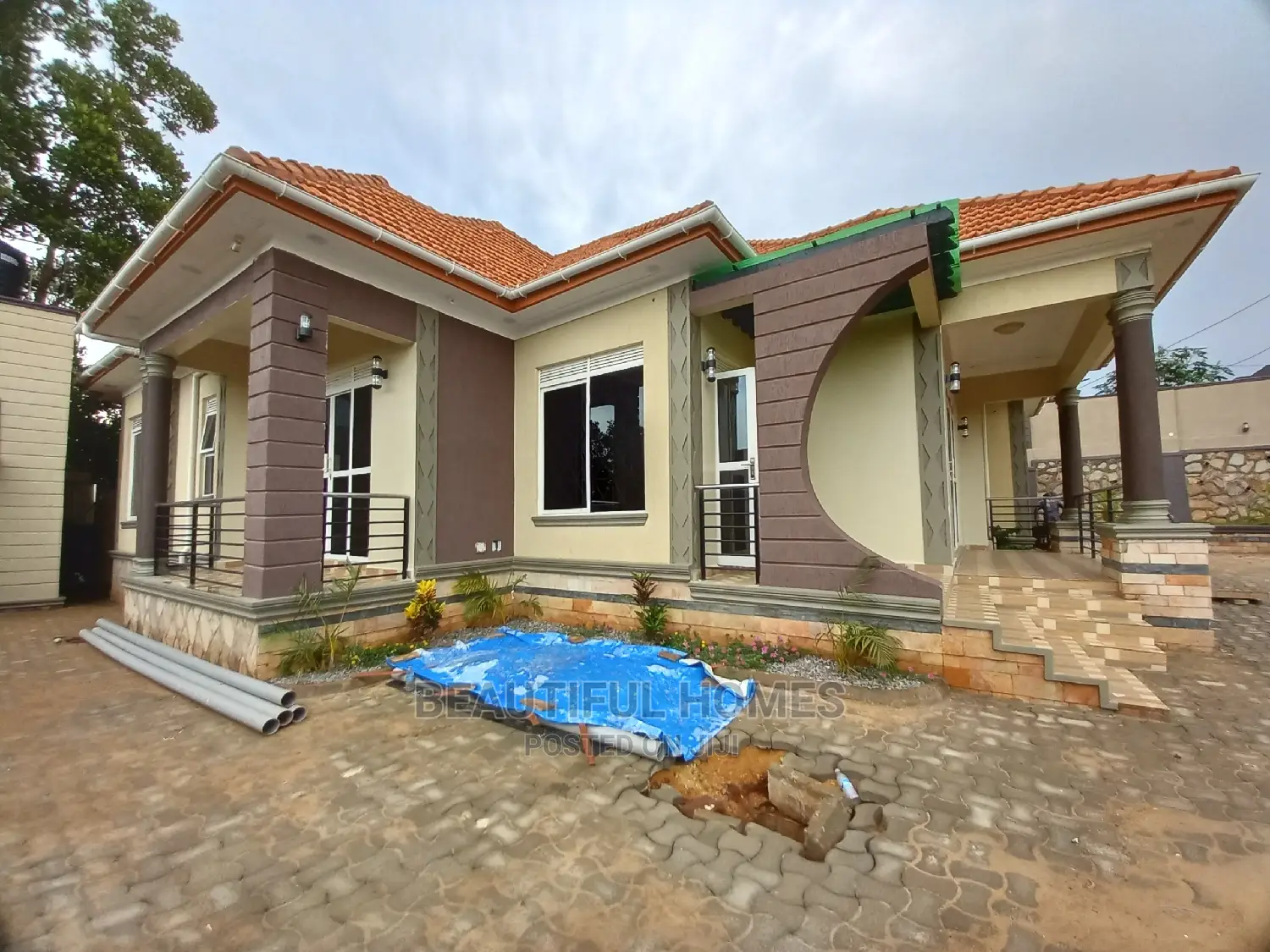 Furnished 4bdrm Bungalow in Nakwero, Kira for Sale