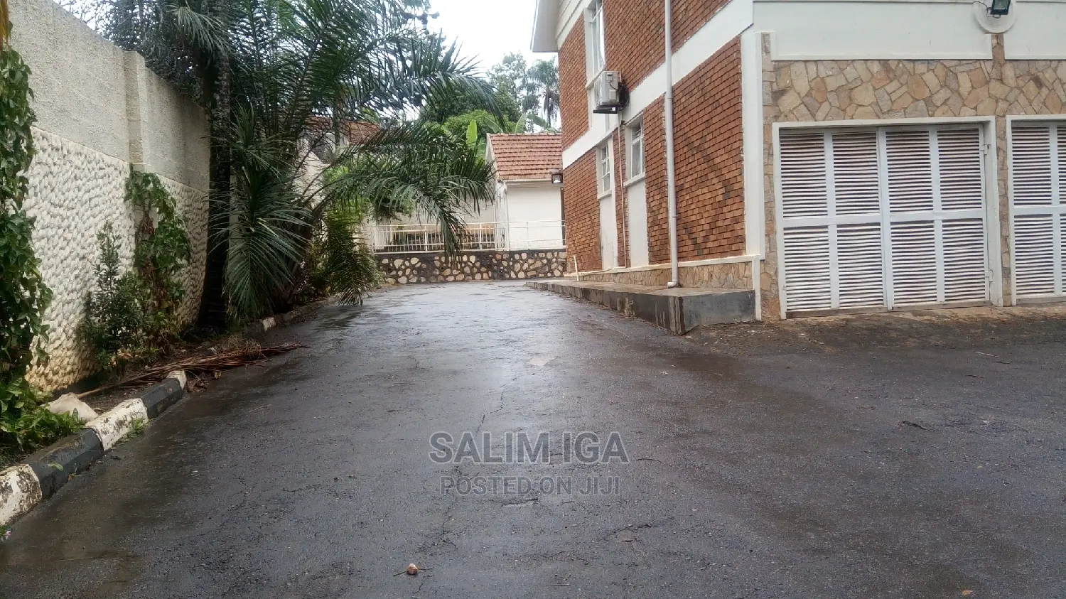 4bdrm Duplex in Kololo Property, Central Division for Rent