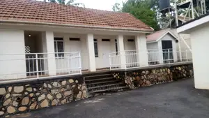 4bdrm Duplex in Kololo Property, Central Division for Rent