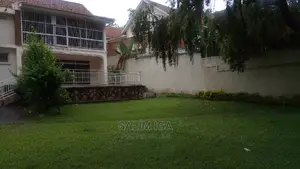 4bdrm Duplex in Kololo Property, Central Division for Rent