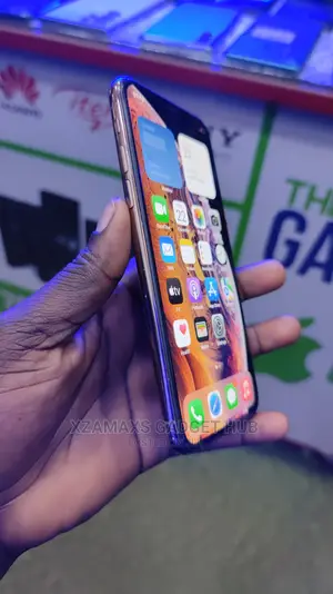 Apple iPhone XS 64 GB Gold