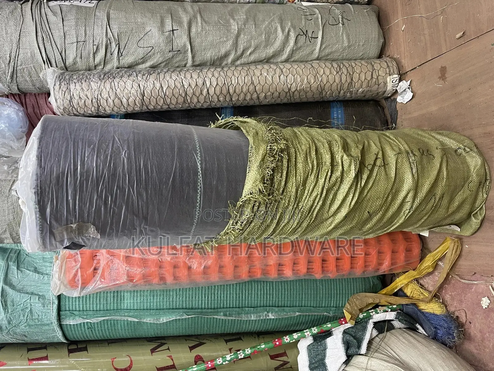 Weed Control Ground (Black Woven Geotextile Membrane)