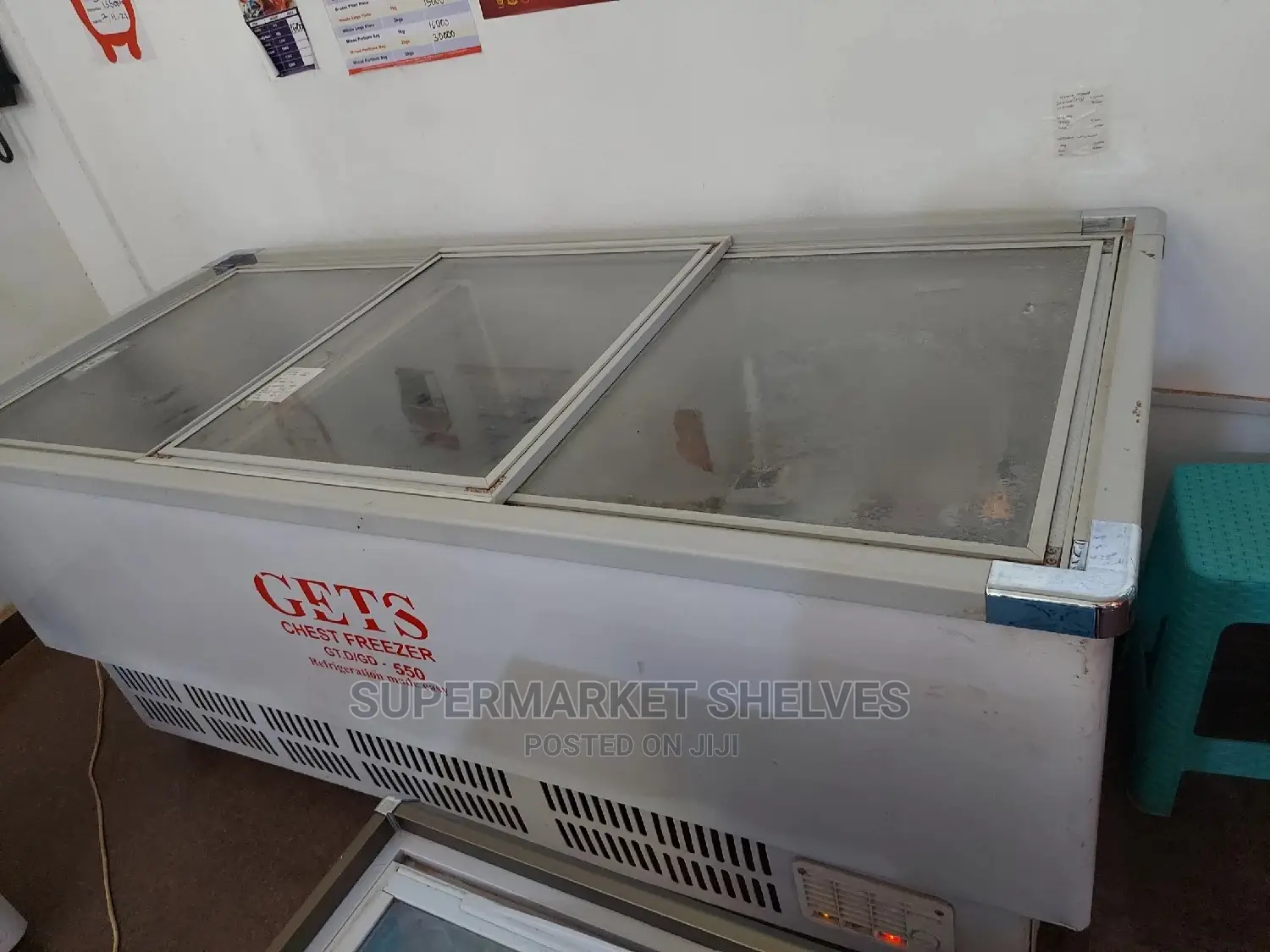 Gets Deep Freezer Used but Perfect Condition on Sale at 4.5m