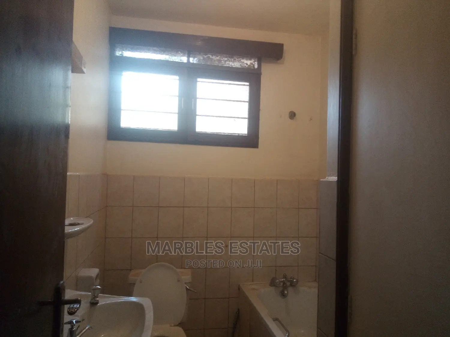 5bdrm House in Bugolobi, Central Division for Rent