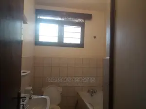 5bdrm House in Bugolobi, Central Division for Rent