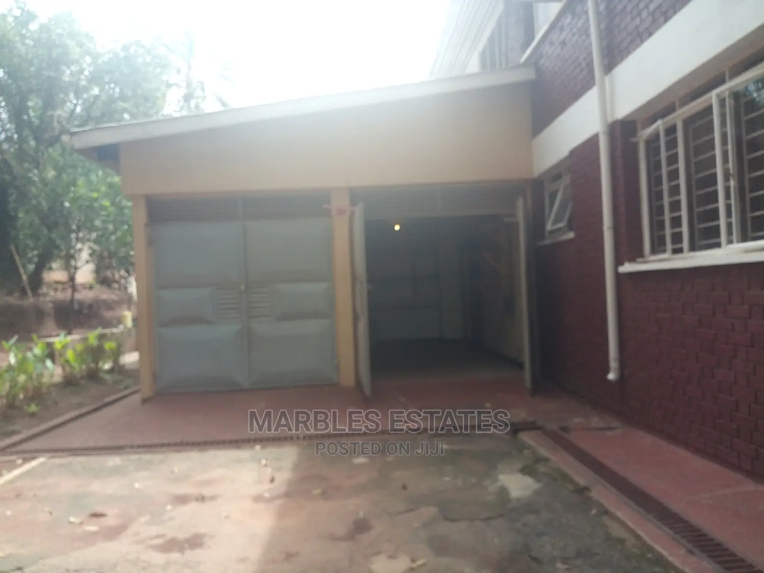 5bdrm House in Bugolobi, Central Division for Rent