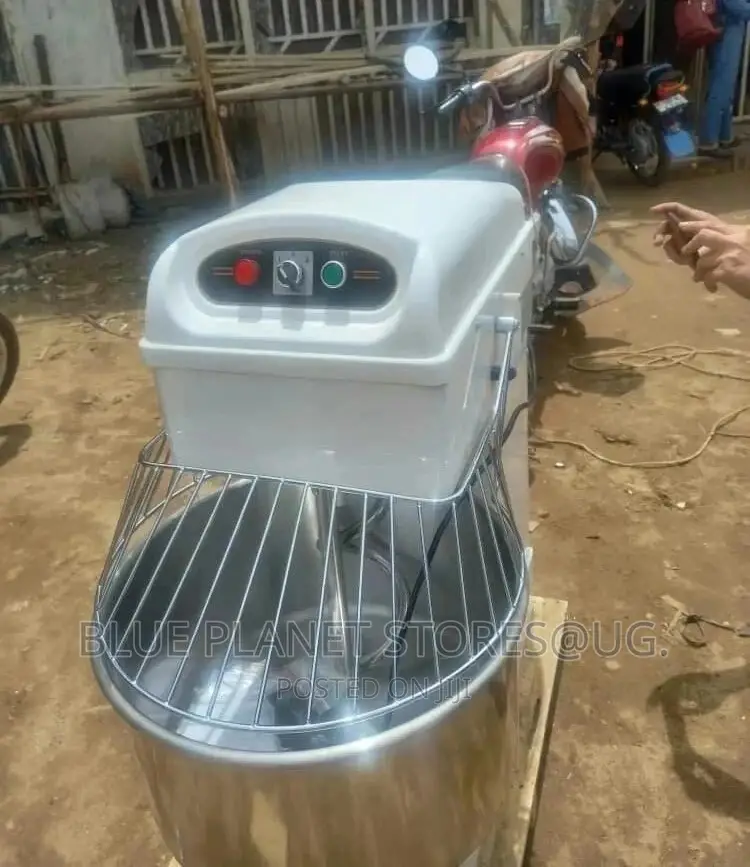 Heavy Duty/Bakery 50litre Dough Kneader/Spiral Mixer | Hs_50