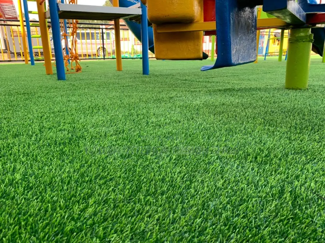 Grass Carpet (Artificial Grass)/Synthetic Grass