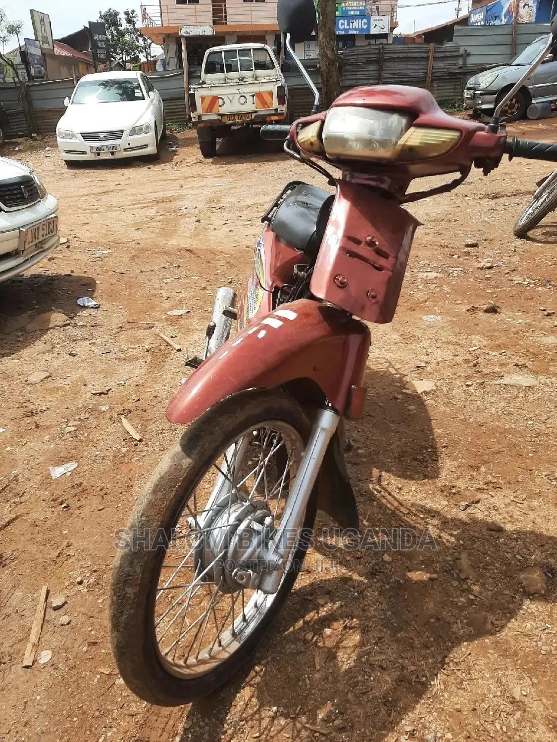 Suzuki GS 2017 Red