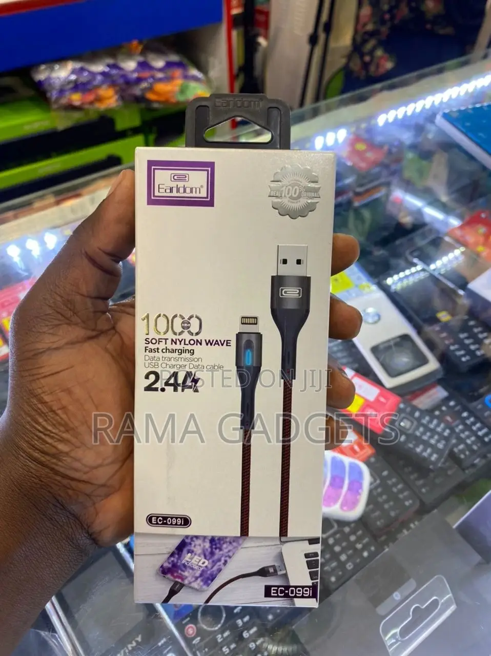 Earldom.iPhone Usb