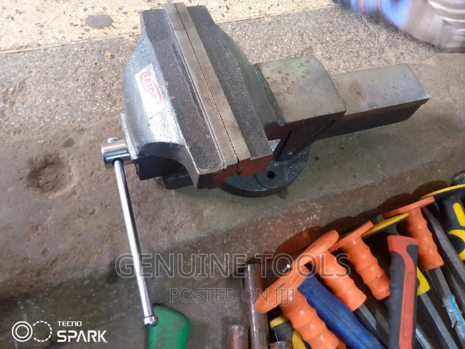 Bench Vice 8"