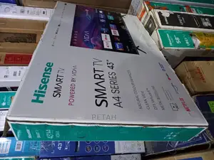 Hisense 43inches Flameless TV