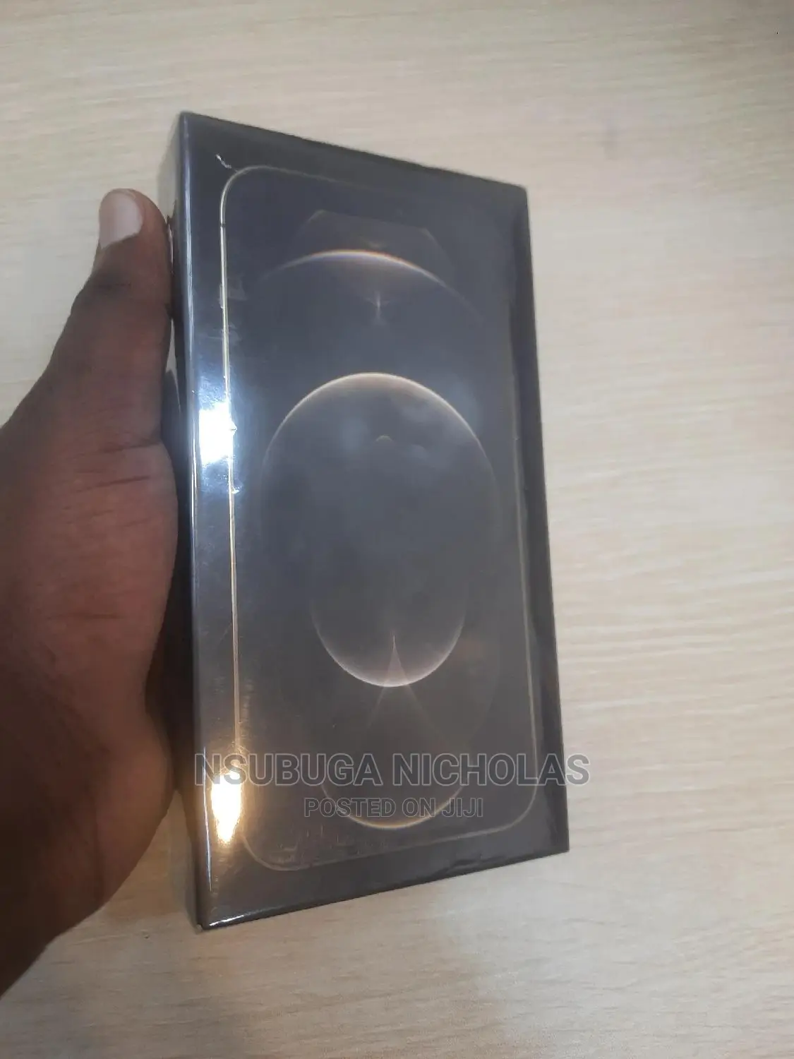 New Apple iPhone 12 Pro Max 128 GB Gold