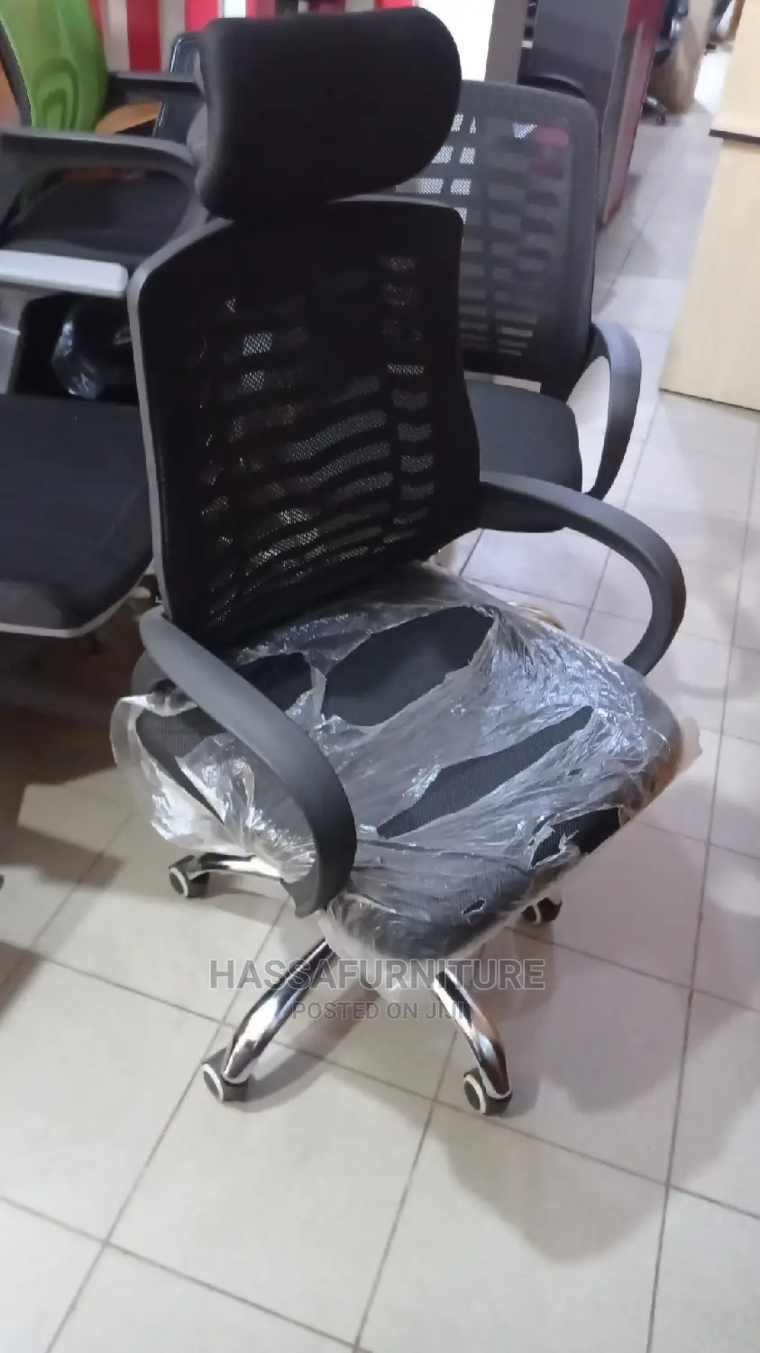 Mesh Office Chair With Headrest