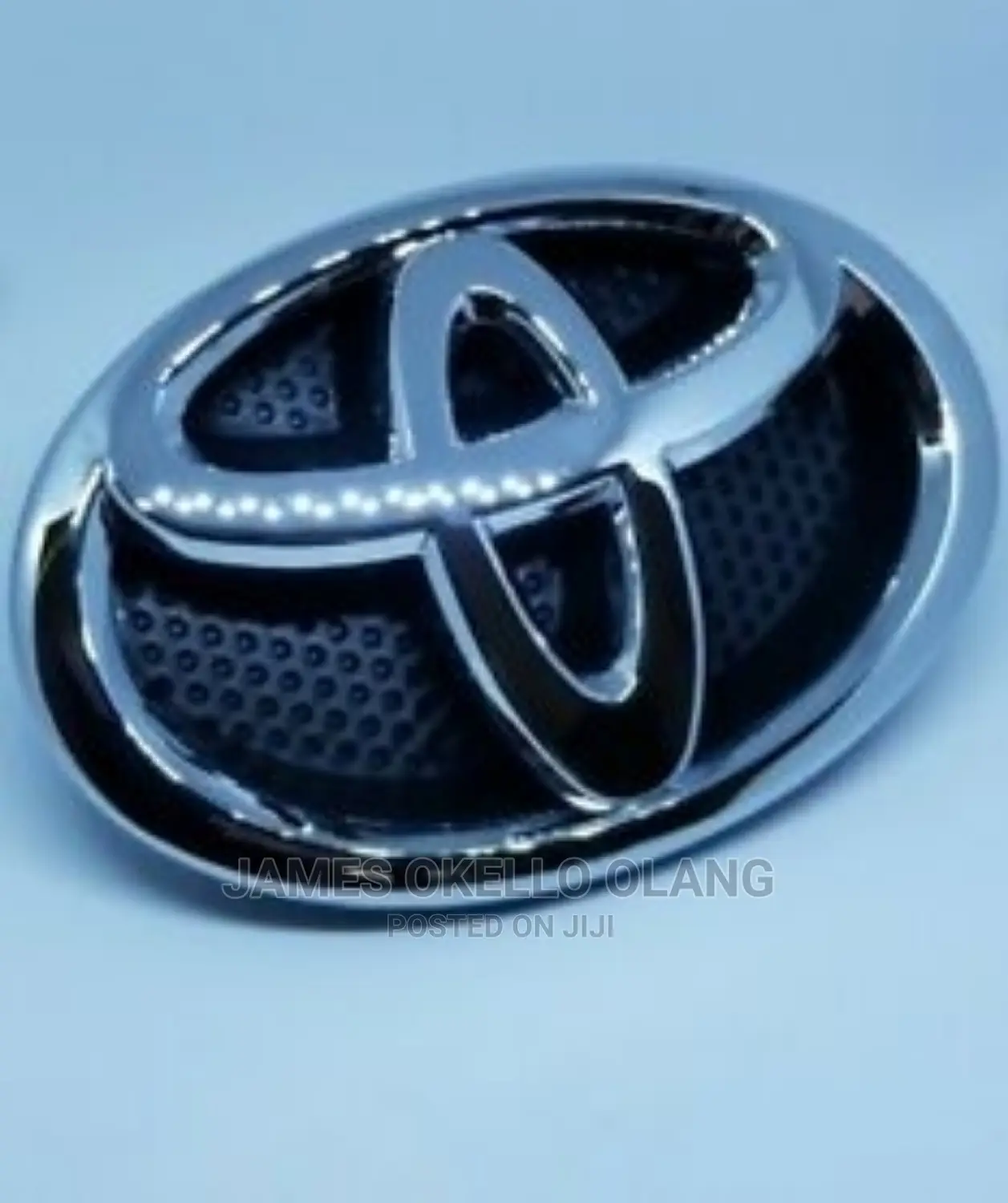 Grill Logo for Rav4 2006 Japan Original and New All Availab