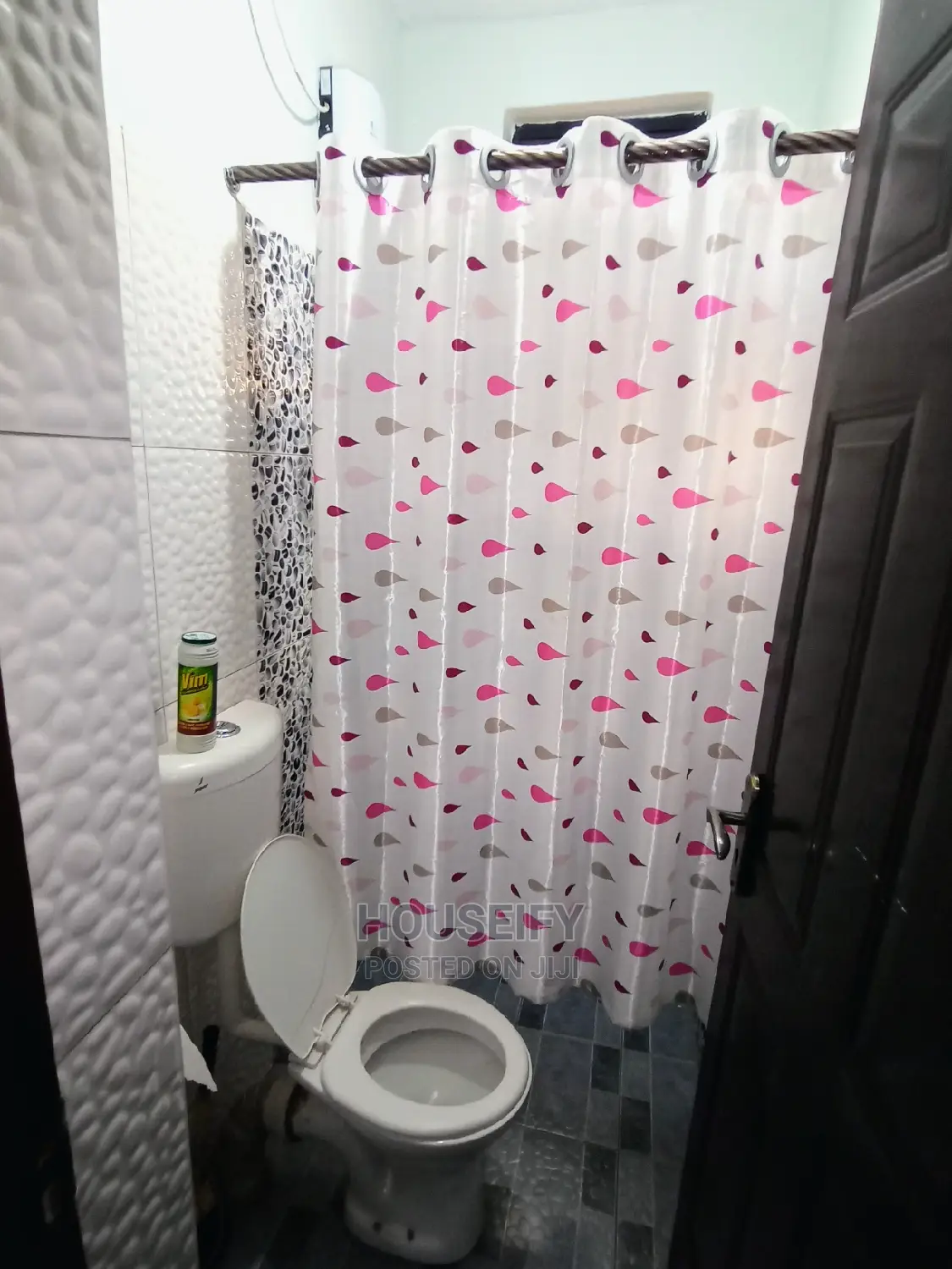 Furnished 1bdrm Apartment in Central Division for Rent