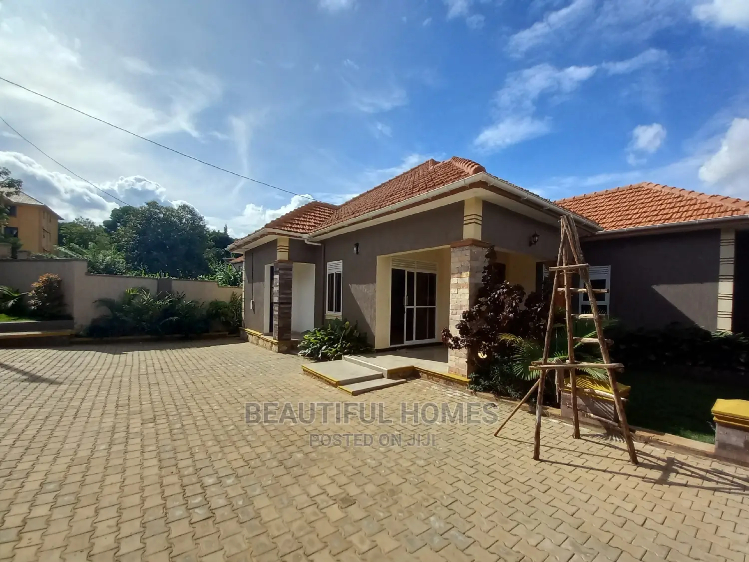 Furnished 4bdrm House in Mamerito Road, Kira for Sale