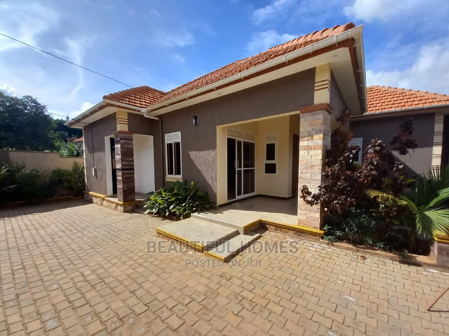 Furnished 4bdrm House in Mamerito Road, Kira for Sale