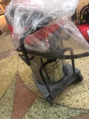 Vaccum Cleaner 100 Litres