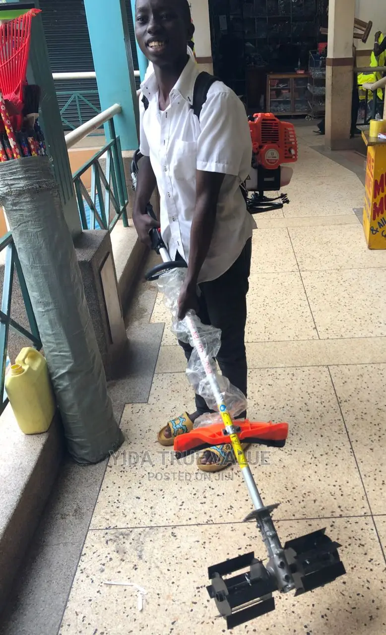 Garden Weeder