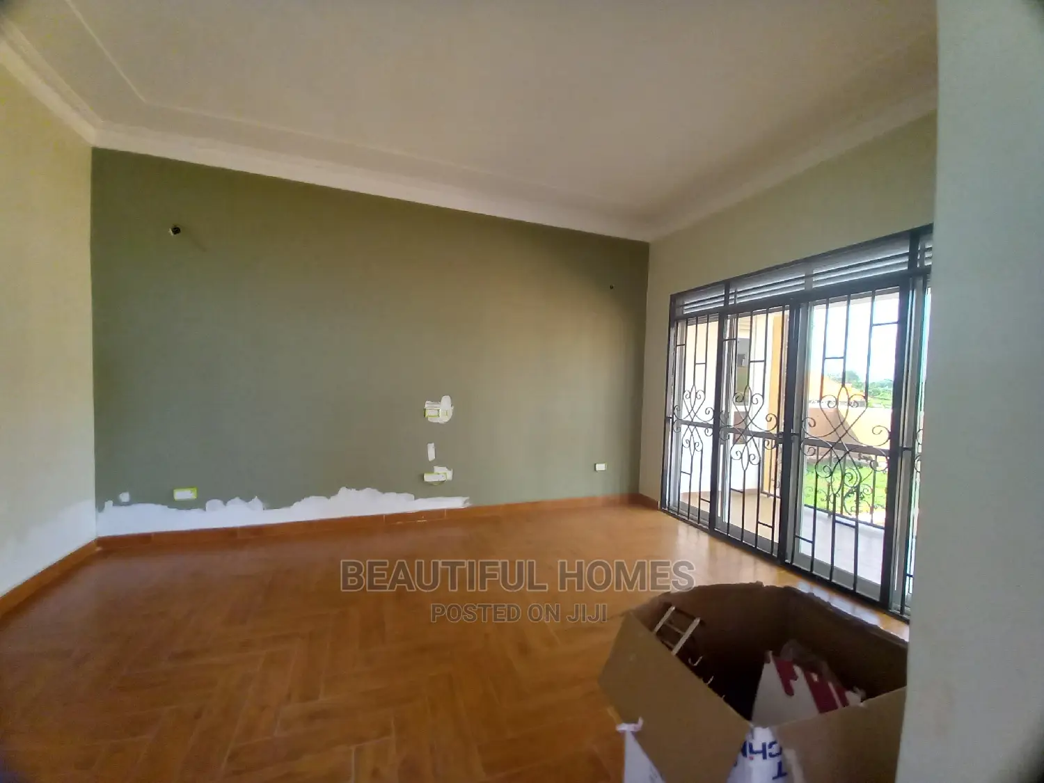 Furnished 4bdrm Bungalow in Kira Mamerito Rich for Sale