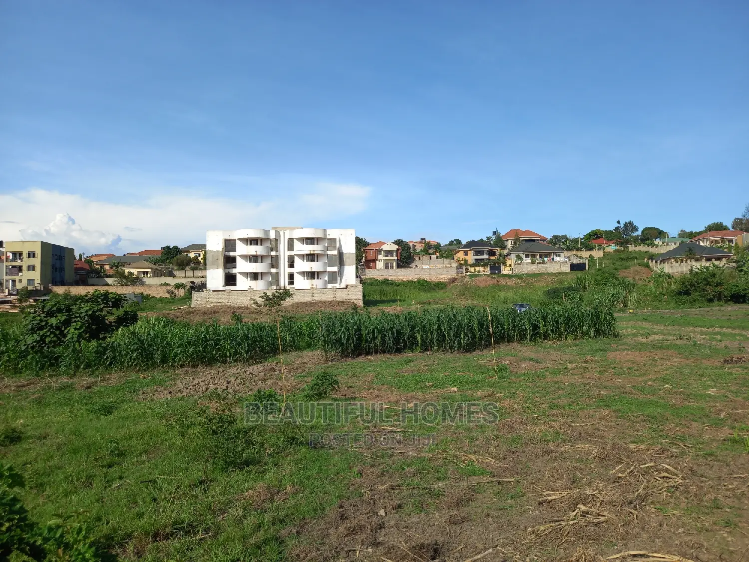 Awesome Estate in Kira on Sell