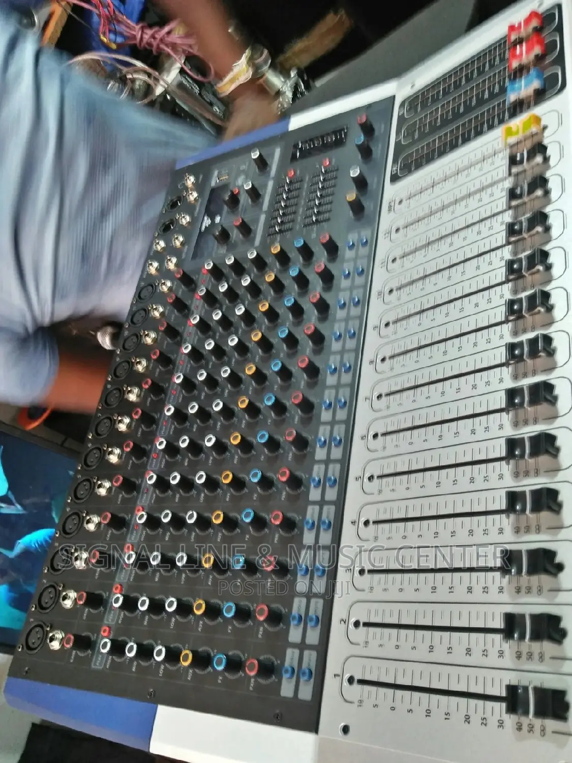 Yamaha Kv-120 Amp Mixer 12channels