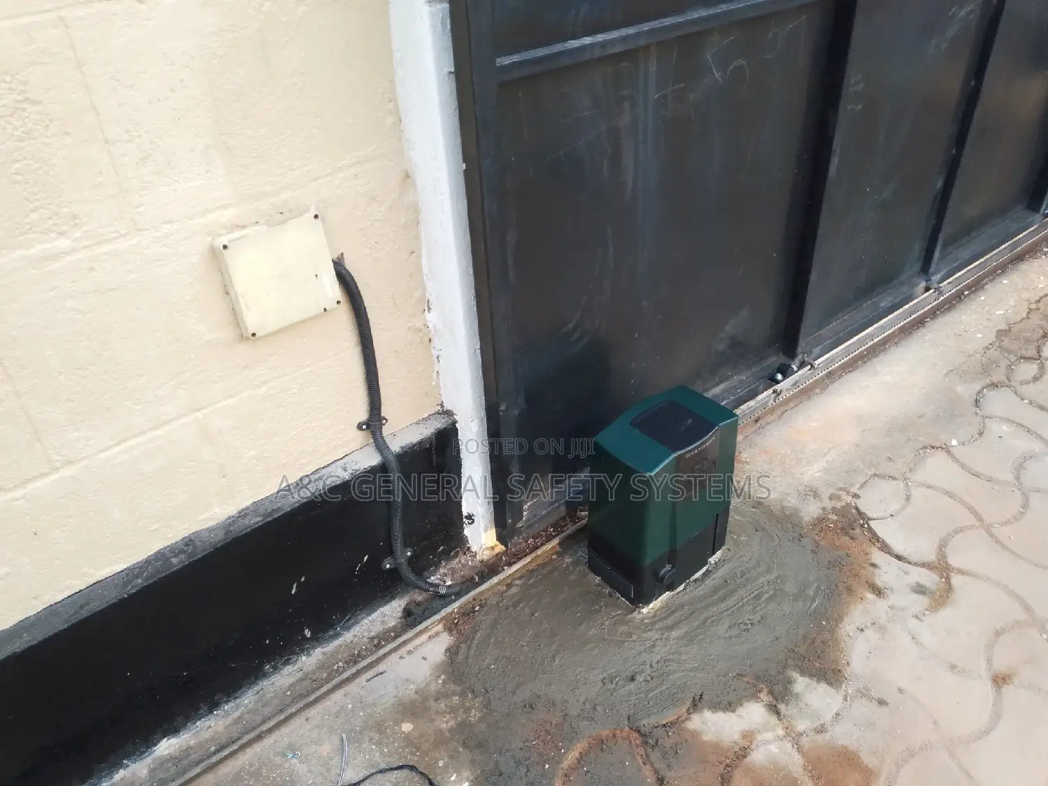 Remote Automatic Sliding Gate Motor High Power Quality